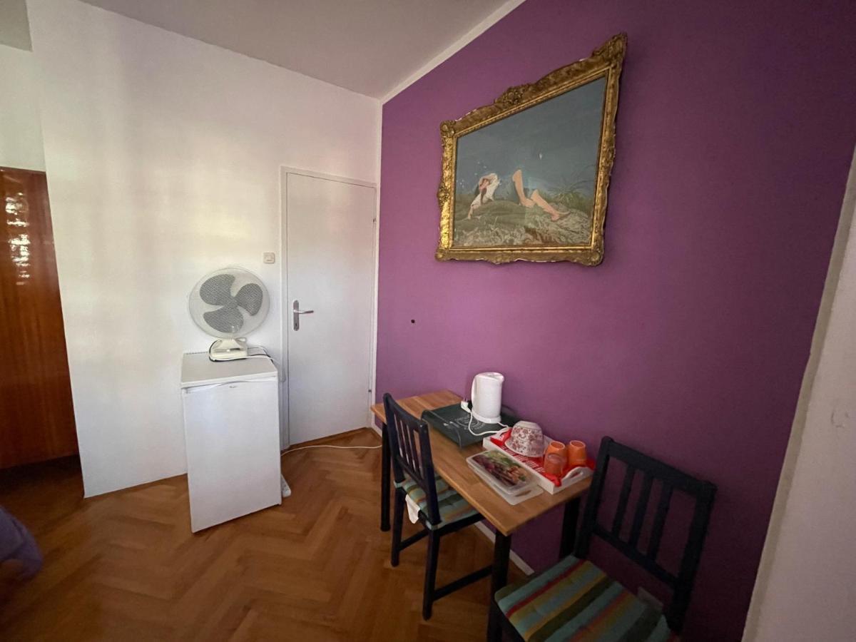 Hvar Guesthouse - Double Bedroom With Private Bathroom Jelsa  Kültér fotó