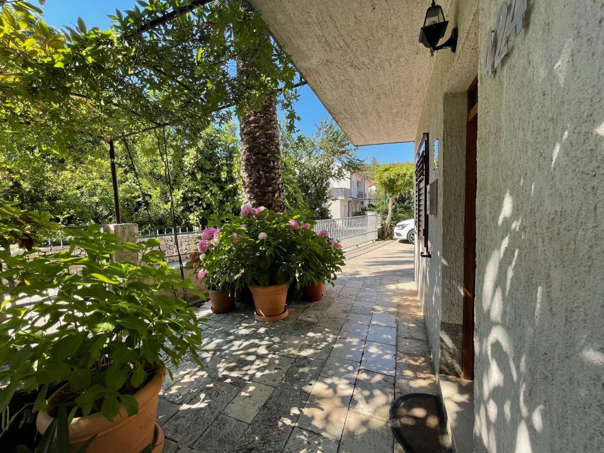 Hvar Guesthouse - Double Bedroom With Private Bathroom Jelsa  Kültér fotó